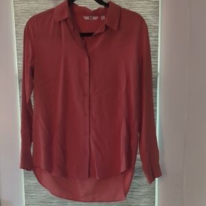 Uniqlo Women's Button Down Shirt in Pumpkin